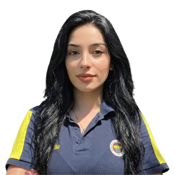 İlayda KOÇ - Yüzme Antrenörü